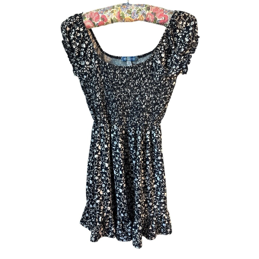 Urban Outfitters Smocked Floral Mini Dress Prairie Boho Size Med Black White